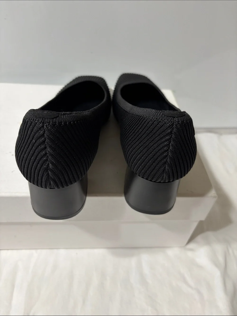 Vivaia Black Ribbed Square-Toe Heels